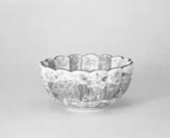 Free download Small Scalloped-shape Bowl with Design of Vertical Floral Bands and Chinese Children on Bottom of Interior free photo or picture to be edited with GIMP online image editor