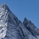 Snow clings to rocks  screen for extension Chrome web store in OffiDocs Chromium