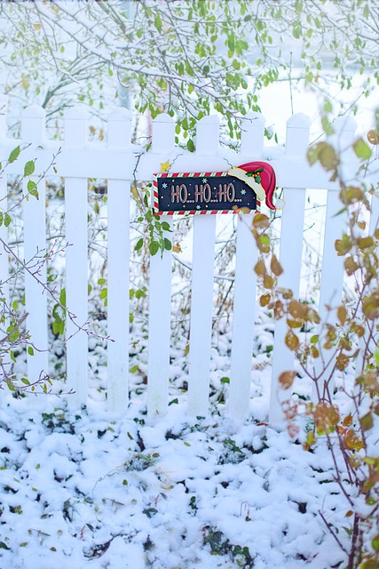Free download snow winter snowy fence ho ho ho free picture to be edited with GIMP free online image editor