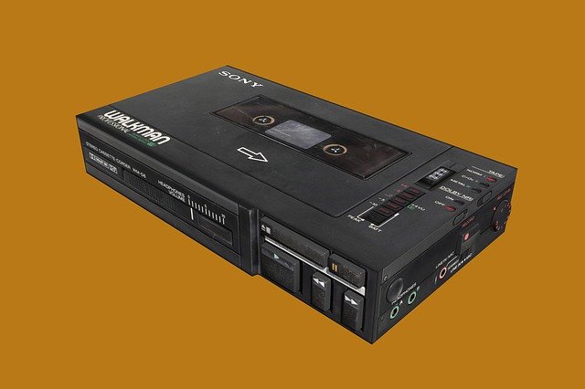 Kostenloser Download Sony Walkman Retro Vintage 80s Kostenloses Bild, das mit dem kostenlosen Online-Bildeditor GIMP bearbeitet werden kann