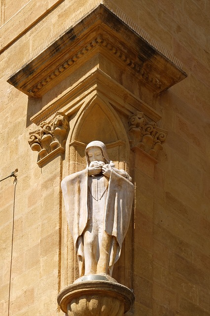 무료 다운로드 동상 성모 마리아 건축 무료 사진은 김프로 편집할 수 있습니다. 무료 온라인 이미지 편집기