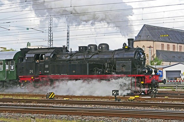 Free download steam locomotive exit full steam free picture to be edited with GIMP free online image editor