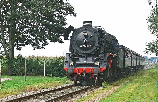 Free download steam train free picture to be edited with GIMP free online image editor