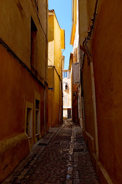 Free download street alley architecture travel free picture to be edited with GIMP free online image editor