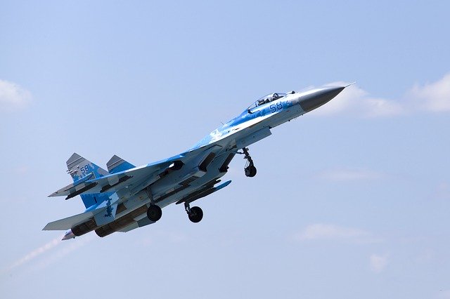 Descărcare gratuită su27 plane ukraine fighter jet imagine gratuită pentru a fi editată cu editorul de imagini online gratuit GIMP