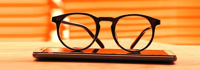 تنزيل مجاني للنظارات الشمسية والزجاجية والشبابية المجانية للصور ليتم تحريرها باستخدام محرر الصور المجاني على الإنترنت GIMP