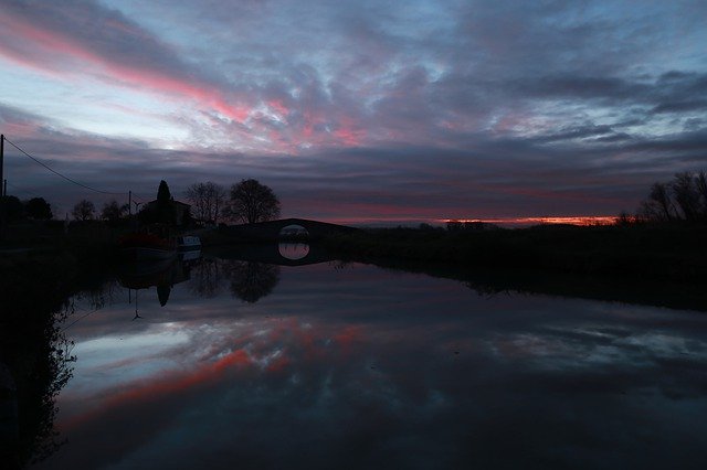 Scarica gratis tramonto canal du midi francia immagine gratuita da modificare con GIMP editor di immagini online gratuito