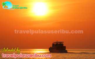 Scarica gratuitamente la foto o l'immagine gratuita di Sunset Cruise Pulau Putri da modificare con l'editor di immagini online GIMP