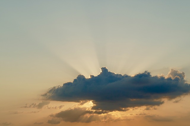 Faça o download gratuito da imagem gratuita da nuvem do céu do pôr do sol para ser editada com o editor de imagens on-line gratuito do GIMP