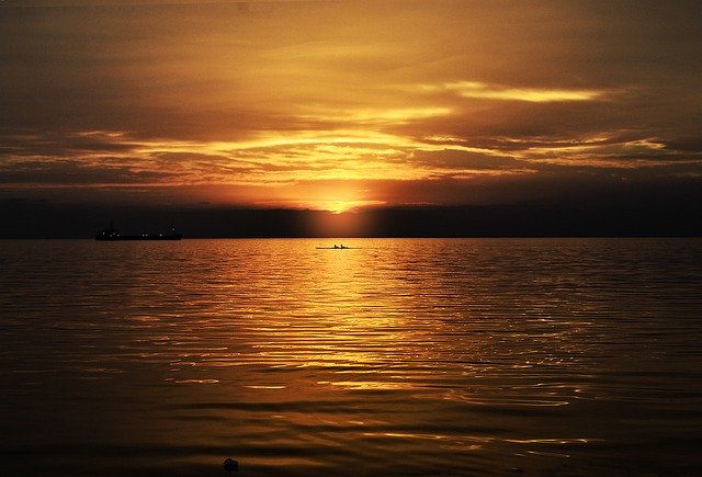 Free graphic sunset he wants peace and quiet to be edited by GIMP free image editor by OffiDocs
