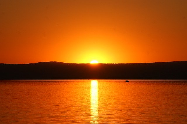 Free download sunset sun silhouettes landscape free picture to be edited with GIMP free online image editor
