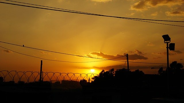 Descarga gratuita Sunset Sun Sunrise: foto o imagen gratuita para editar con el editor de imágenes en línea GIMP