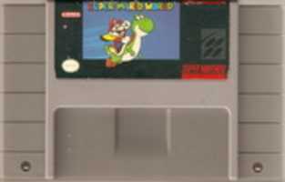 Téléchargement gratuit de Super Mario World (Nintendo, 1990) Photo ou image gratuite de couverture de cartouche SNES brésilienne à modifier avec l'éditeur d'images en ligne GIMP