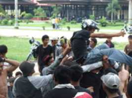 Free download Syukuran Nikahan Riri (Live Band Street Gigs Dan Eksisbisi Bmx Di Halaman Audit Untan) free photo or picture to be edited with GIMP online image editor