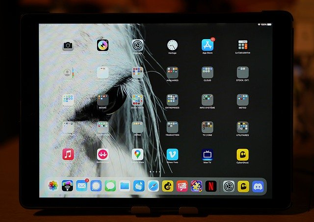 Kostenloser Download Tablet Digital Tablet iPad Gerät Kostenloses Bild, das mit dem kostenlosen Online-Bildeditor GIMP bearbeitet werden kann