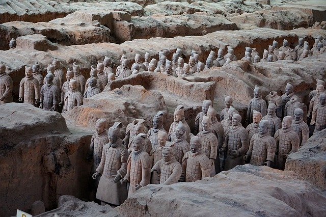 Descargue gratis la imagen gratuita de los guerreros de terracota del ejército de terracota para editar con el editor de imágenes en línea gratuito GIMP