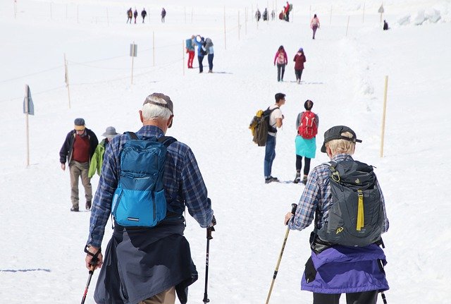 GIMP ücretsiz çevrimiçi resim düzenleyiciyle düzenlenecek buzul çiftinin trekking ücretsiz resmini ücretsiz indirin