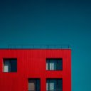 The house is painted red  screen for extension Chrome web store in OffiDocs Chromium