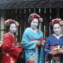 The Kimono: A Tapestry of Elegance  screen for extension Chrome web store in OffiDocs Chromium