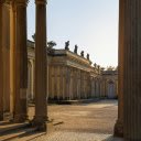 The sun shines through the columns of a building  screen for extension Chrome web store in OffiDocs Chromium