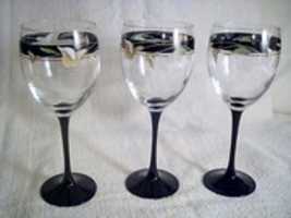 Free download Three wine glasses (leaf design) - photo free photo or picture to be edited with GIMP online image editor