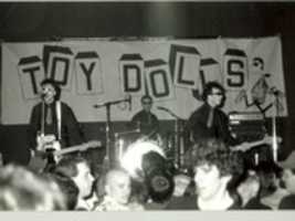 Free download Tom tolosky FB post 22 over 9 yrs free photo or picture to be edited with GIMP online image editor