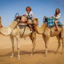 Tourists ride camels  screen for extension Chrome web store in OffiDocs Chromium