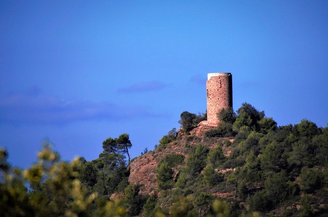 Descarga gratuita de la imagen gratuita de la torre del antiguo castillo medieval para editar con el editor de imágenes en línea gratuito GIMP
