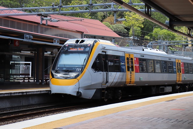 Unduh gratis rel kereta queensland rail qr gambar gratis untuk diedit dengan editor gambar online gratis GIMP