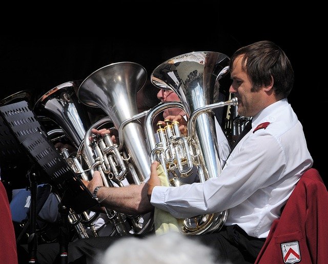Gratis download Tuba Orchestra Brass gratis fotosjabloon om te bewerken met GIMP online afbeeldingseditor