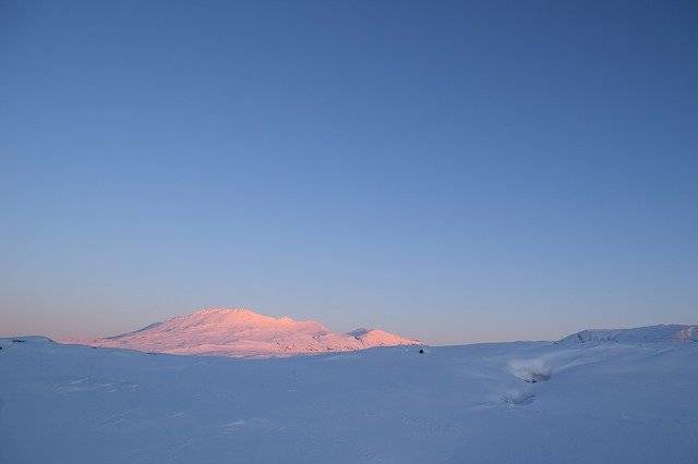 Бесплатно скачайте бесплатный шаблон фотографии Tundra Winter Iceland для редактирования с помощью онлайн-редактора изображений GIMP