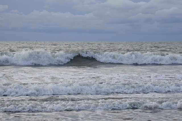 Descargue gratis la imagen libre de escoria de las olas del mango del mar turbulento para editar con el editor de imágenes en línea gratuito GIMP