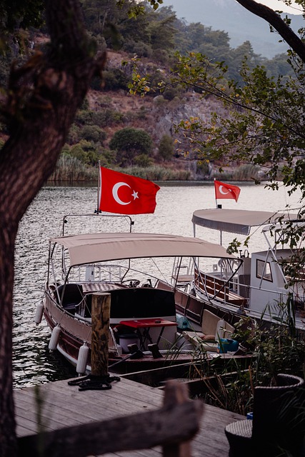 免费下载土耳其船河日落风景免费图片可使用 GIMP 免费在线图像编辑器进行编辑