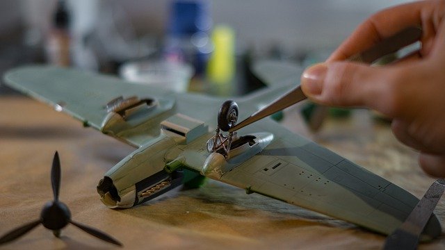 Free download tweezers chassis miniature free picture to be edited with GIMP free online image editor