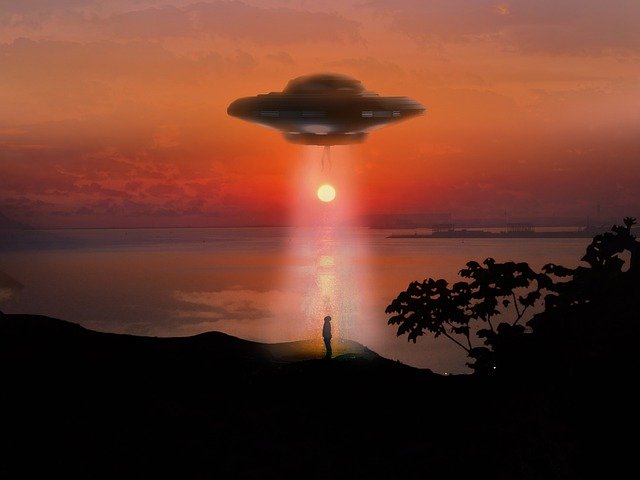 免费下载不明飞行物绑架外星人日落太阳免费图片以使用 GIMP 免费在线图像编辑器进行编辑