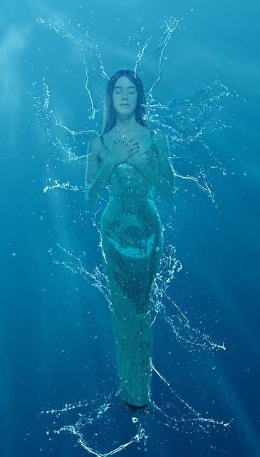 Free download underwater woman girl mermaid 6 free picture to be edited with GIMP free online image editor