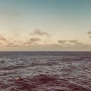 Vast sea of ​​water  screen for extension Chrome web store in OffiDocs Chromium
