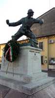 Free download Verona Grande Guerra Monumento 1 free photo or picture to be edited with GIMP online image editor