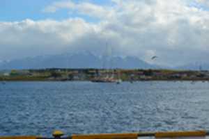 Gratis download Uitzicht op de haven van Ushuaia gratis foto of afbeelding om te bewerken met de online GIMP-afbeeldingseditor