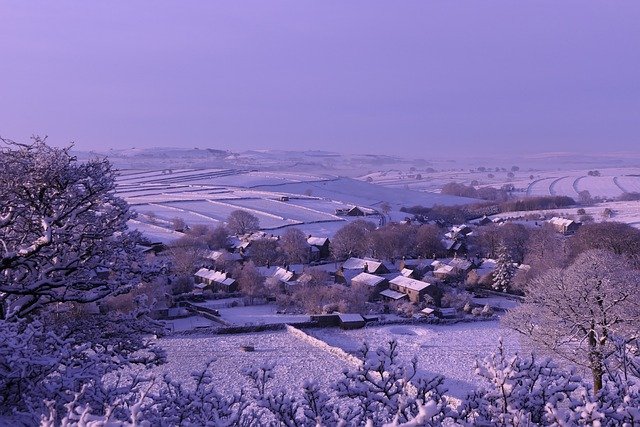 Download gratuito villaggio inverno panorama neve fredda immagine gratuita da modificare con GIMP editor di immagini online gratuito