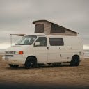 Vintage Volkswagen Van on Oceano Beach  screen for extension Chrome web store in OffiDocs Chromium