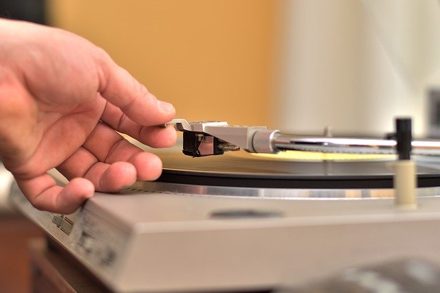 Tải xuống miễn phí bàn xoay âm nhạc vinyl máy hát hình ảnh miễn phí được chỉnh sửa bằng trình chỉnh sửa hình ảnh trực tuyến miễn phí GIMP