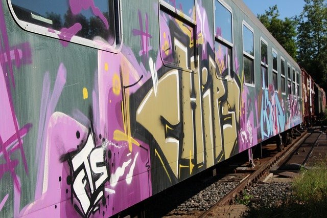 Kostenloser Download von Waggon-Graffiti-Eisenbahn-db-freiem Bild, das mit dem kostenlosen Online-Bildeditor GIMP bearbeitet werden kann