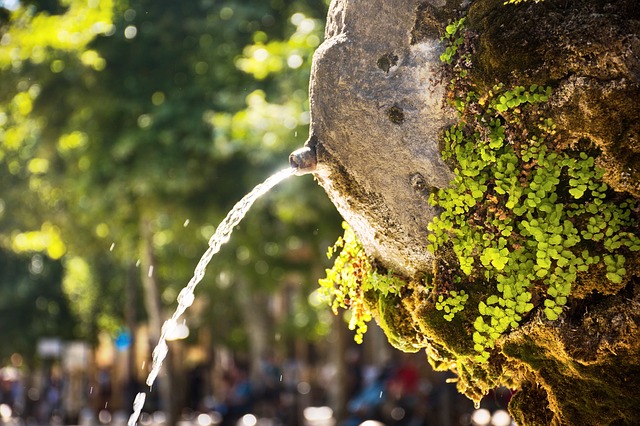Free download water fountain water spout free picture to be edited with GIMP free online image editor