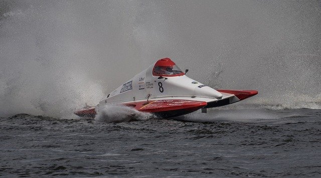Bezpłatne pobieranie sportów wodnych Motor Boat Race darmowy szablon zdjęć do edycji za pomocą internetowego edytora obrazów GIMP