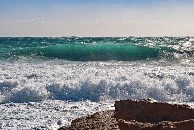 Free download waves beach sea water travel free picture to be edited with GIMP free online image editor