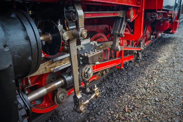 Téléchargement gratuit de l'image gratuite de la locomotive à vapeur des roues à éditer avec l'éditeur d'images en ligne gratuit GIMP