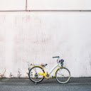 White and yellow bicycle  screen for extension Chrome web store in OffiDocs Chromium White and yellow bicycle  screen for extension Chrome web store in OffiDocs Chromium