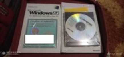 Free download WINDOWS 95 English + WINDOWS 98 GREEK free photo or picture to be edited with GIMP online image editor