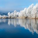 Winter water surface  screen for extension Chrome web store in OffiDocs Chromium